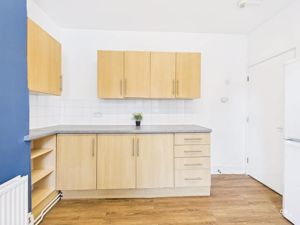 Photo 21- click for photo gallery